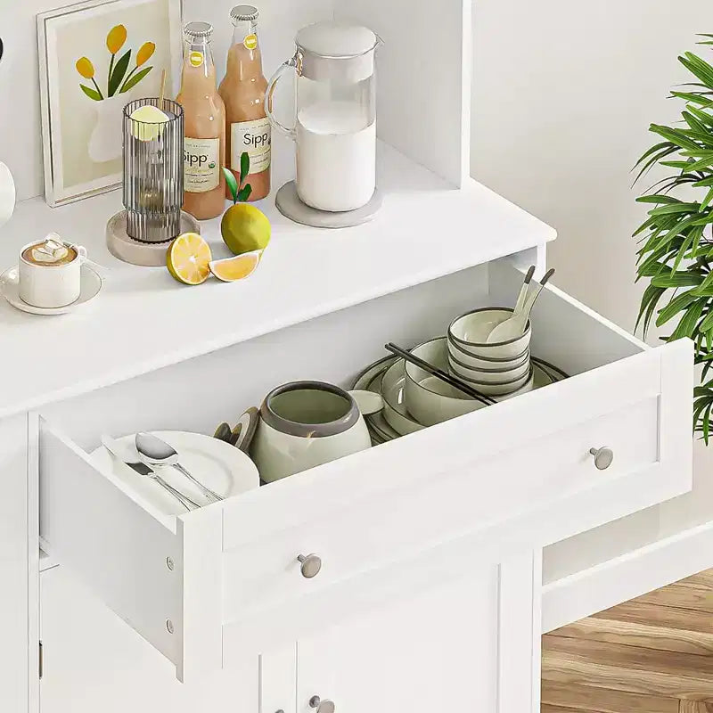 Dispensa da cucina a colonna in stile rustico bianco con ripiano, 5 ante, 14 ripiani e 1 cassetto