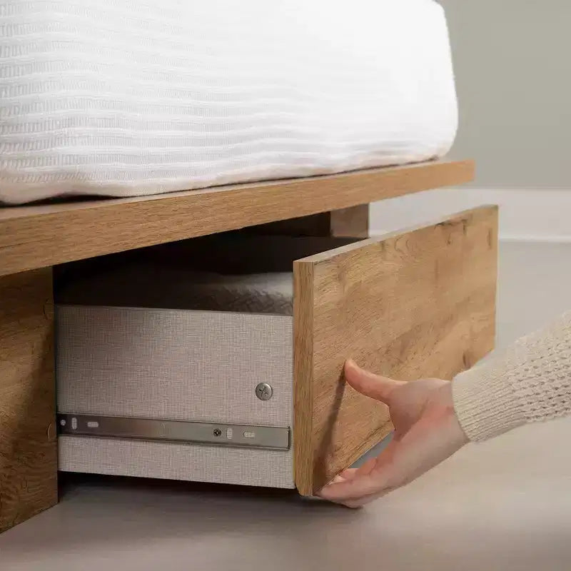Letto a piattaforma matrimoniale/queen-size Nordik Oak con testiera e cassetto portaoggetti